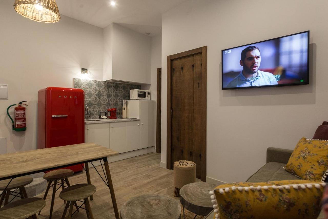 Tria Nomina Apartamentos Turisticos Mérida Exterior foto